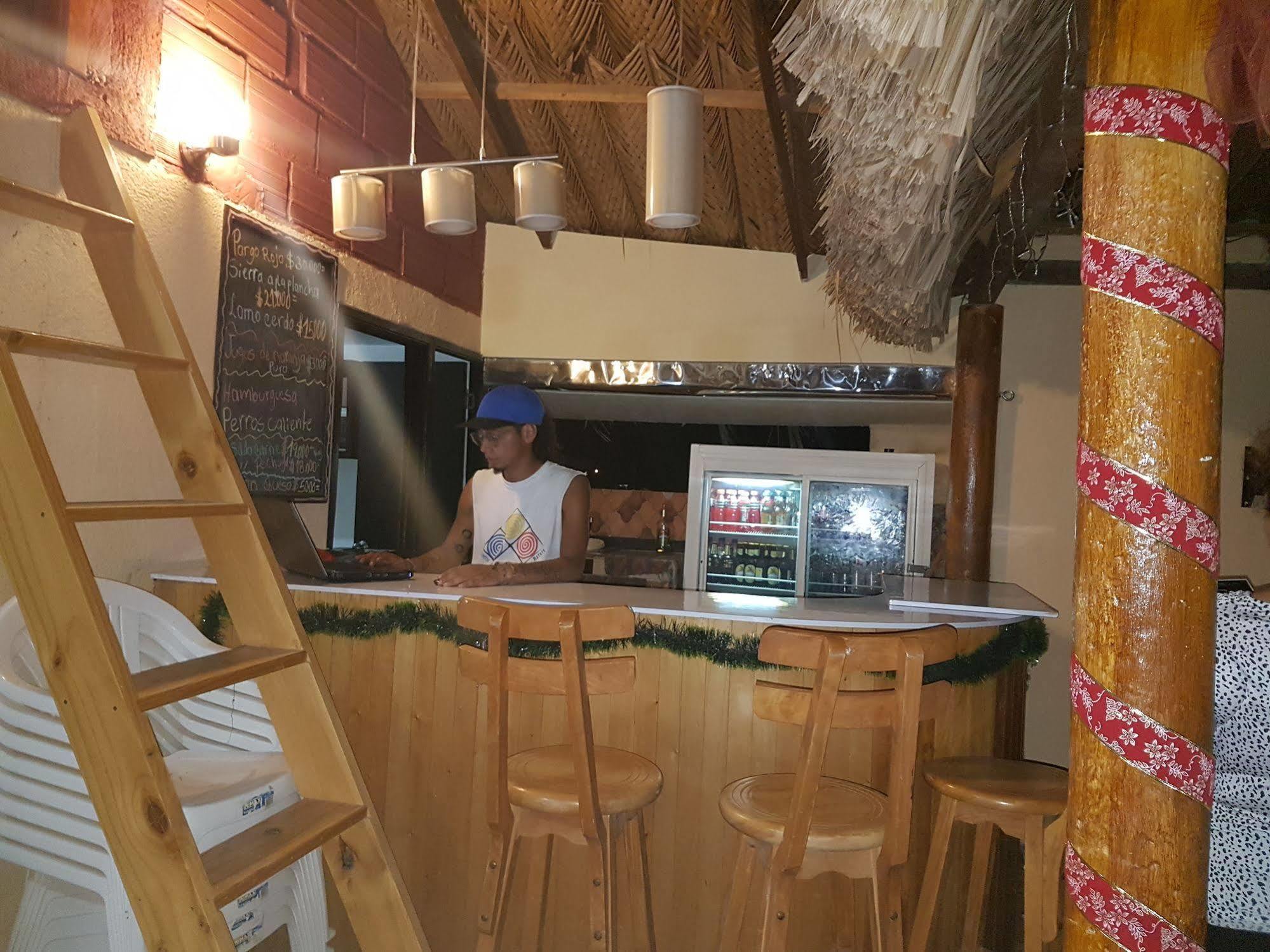 Hostel Green Light ตากังกา ภายนอก รูปภาพ