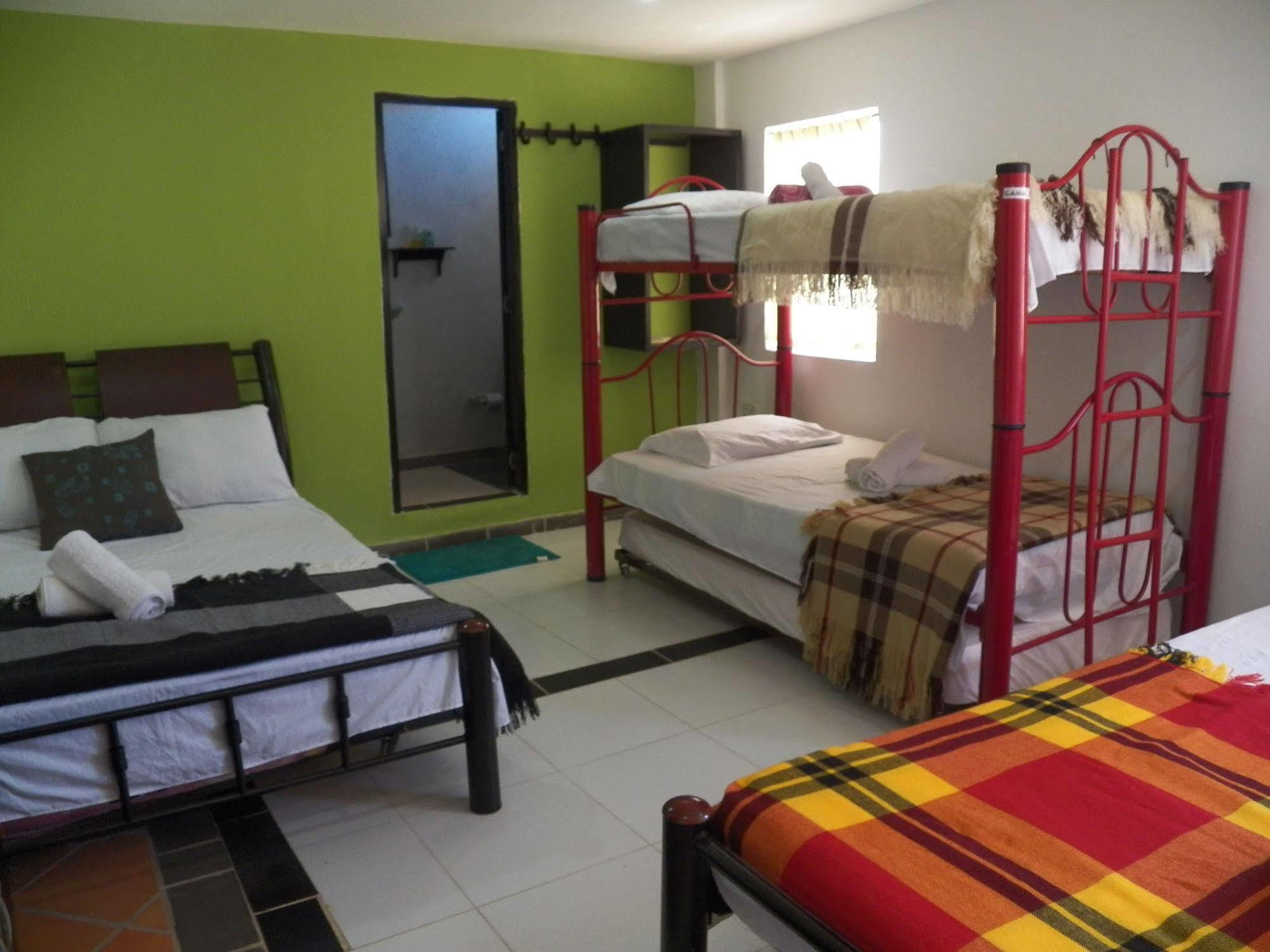 Hostel Green Light ตากังกา ภายนอก รูปภาพ